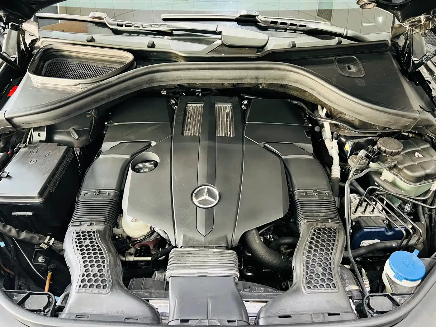 Mercedes-Benz GLS 2018 Facelift GLS 400 4MATIC Sport фото 8