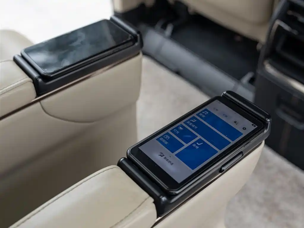 Toyota Alphard 2024 Hybrid 2.5L Prestige Edition фото 19
