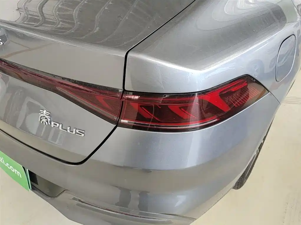 BYD Qin PLUS 2021 EV 400KM Luxury Model фото 8