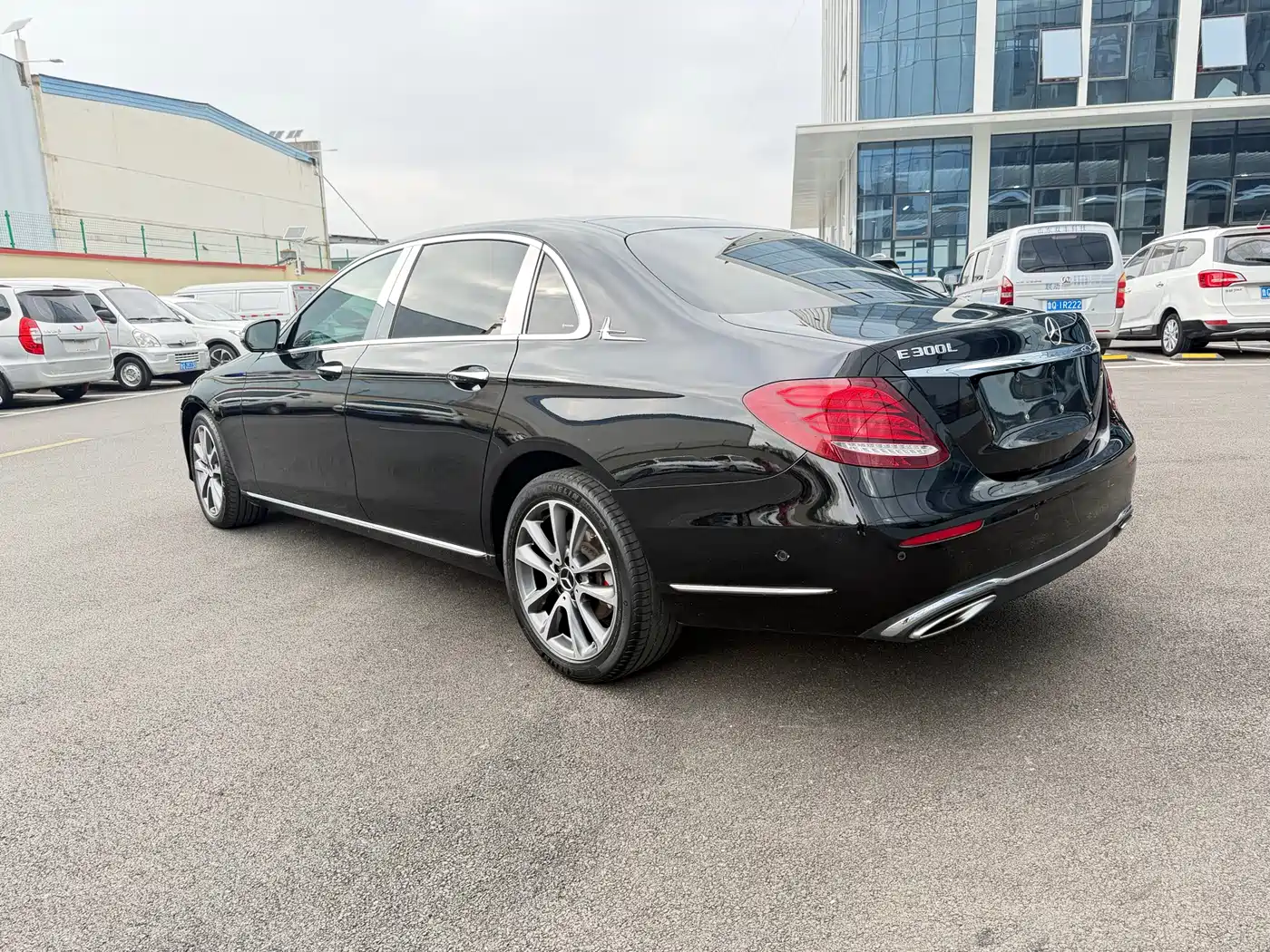 Mercedes-Benz E-Class 2019 Facelift E 300 L Luxury фото 4