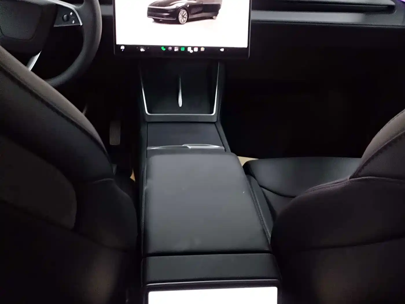 Tesla Model Y L 2026 2025 Facelift Long Range AWD