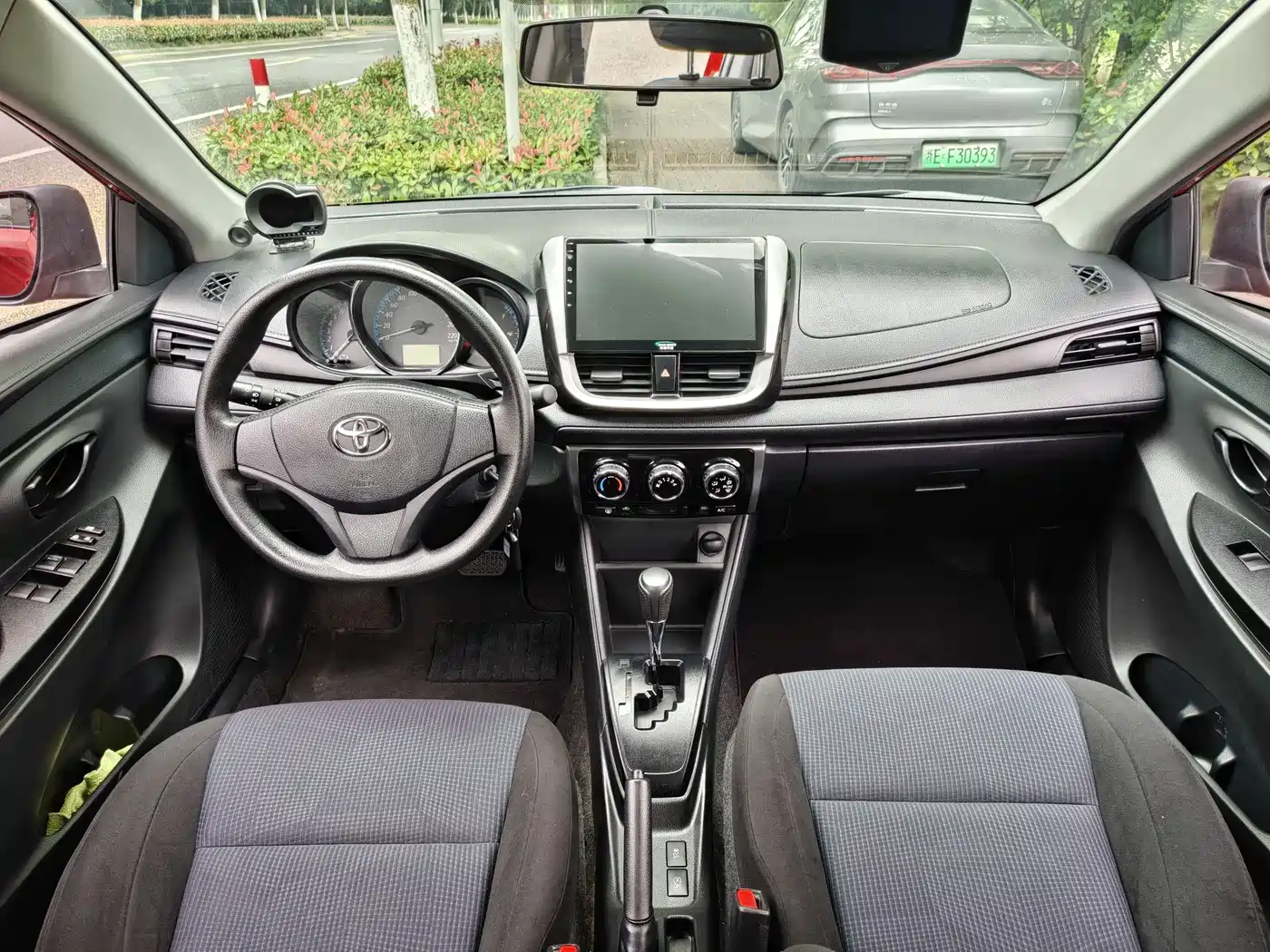 Toyota YARiS L Zhi Xuan 2019 1.5E CVT MeiDong Edition China VI фото 10
