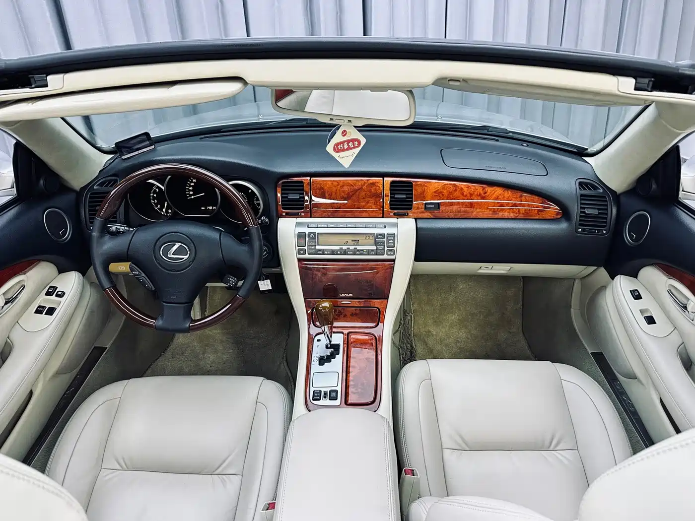 Фото 15 - Lexus SC