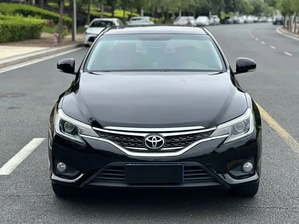 Toyota Reiz 2015 2013 2.5V Elite Edition