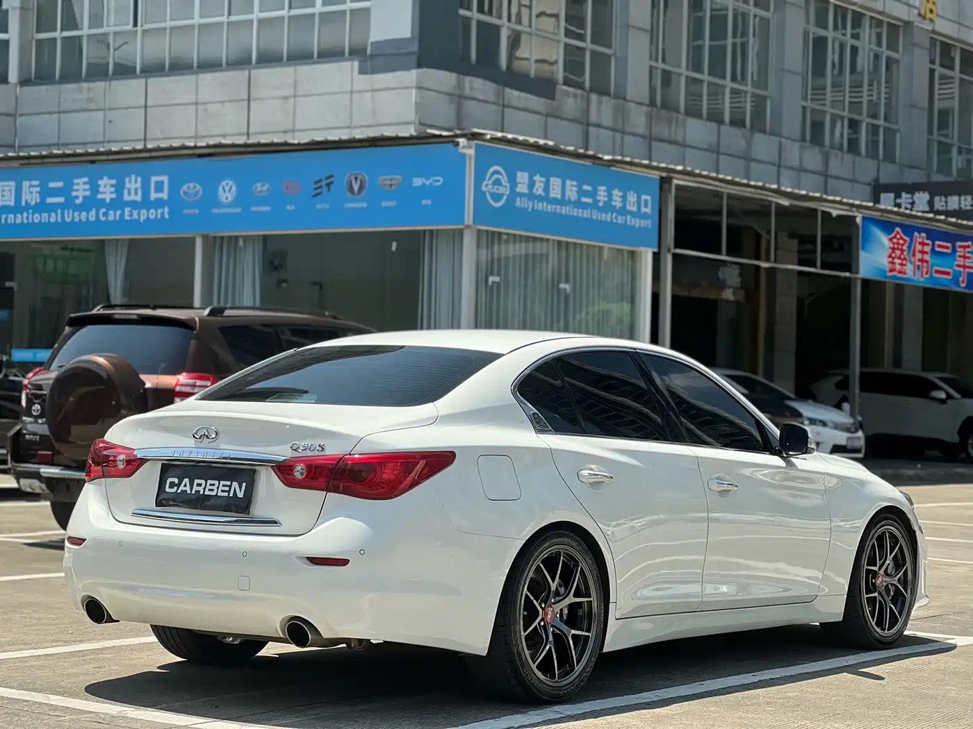 Infiniti Q50 2014 3.7L Luxury Sport фото 5