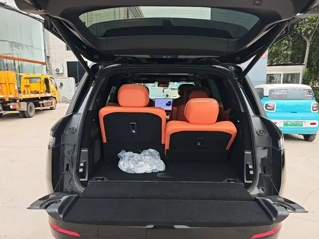 Lynk & Co 900 2025 2025 2.0T Ultra