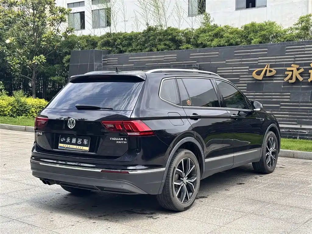 Volkswagen Tiguan L 2019 330TSI Auto 2WD Smart Luxury Edition China V фото 12