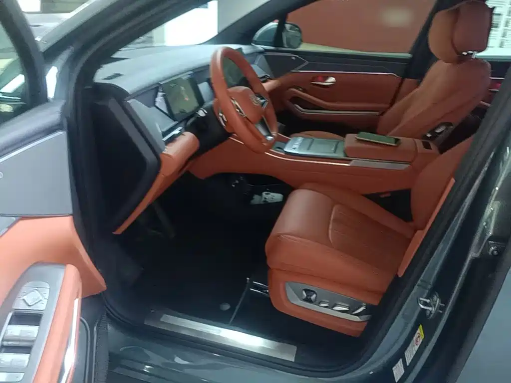 BYD Tang L 2025 2025 DM 175KM Drone Player Edition