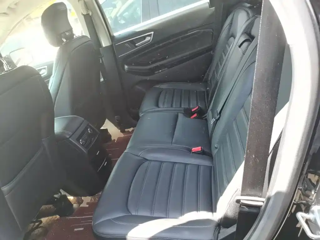 Ford Edge 2017 2018 EcoBoost 245 FWD Luxury 7-seater China V