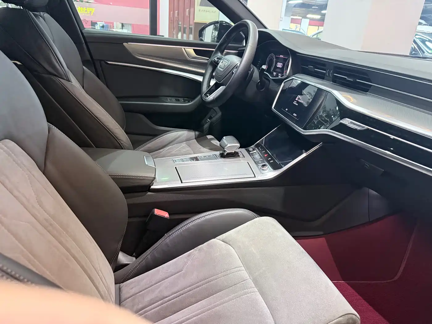 Audi A6L 2023 45 TFSI Premium Selection Elegance фото 14