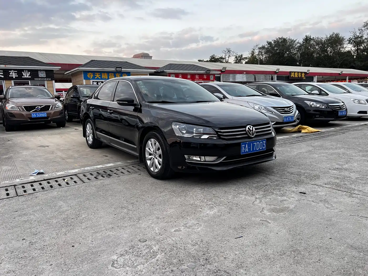 Volkswagen Passat 2014 1.8TSI DSG Executive Edition фото 2