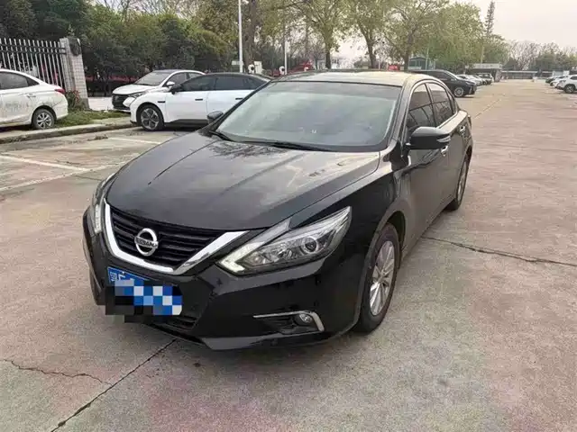 nissan teana