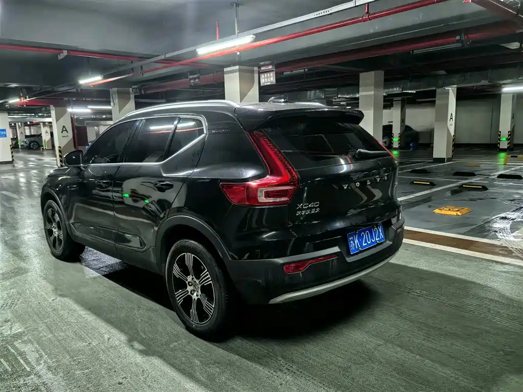 Volvo XC40 2020 T3 Smart Elite Luxury Edition фото 9