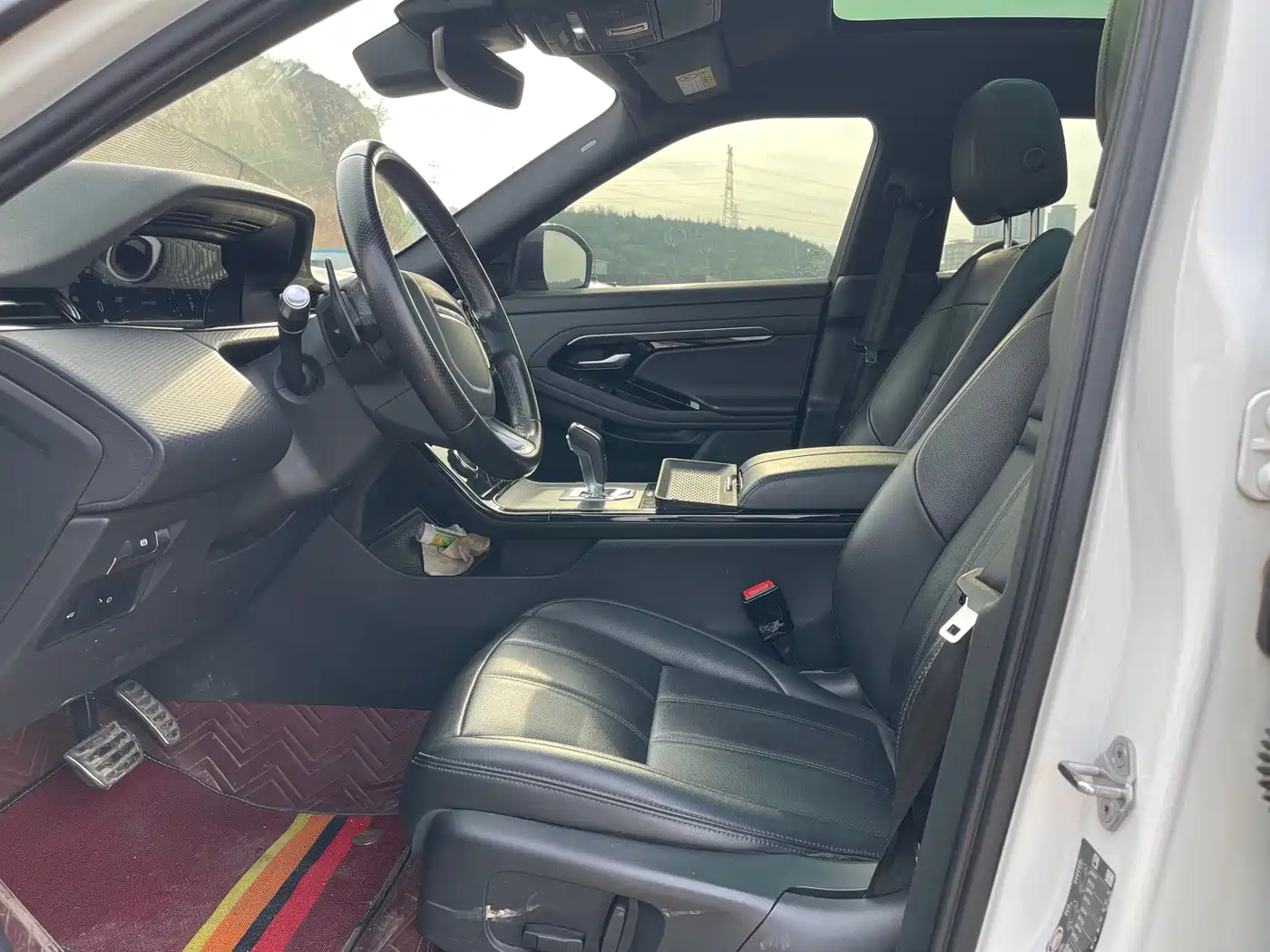 Land Rover Range Rover Evoque 2020 249PS R-DYNAMIC S Sport Edition фото 6