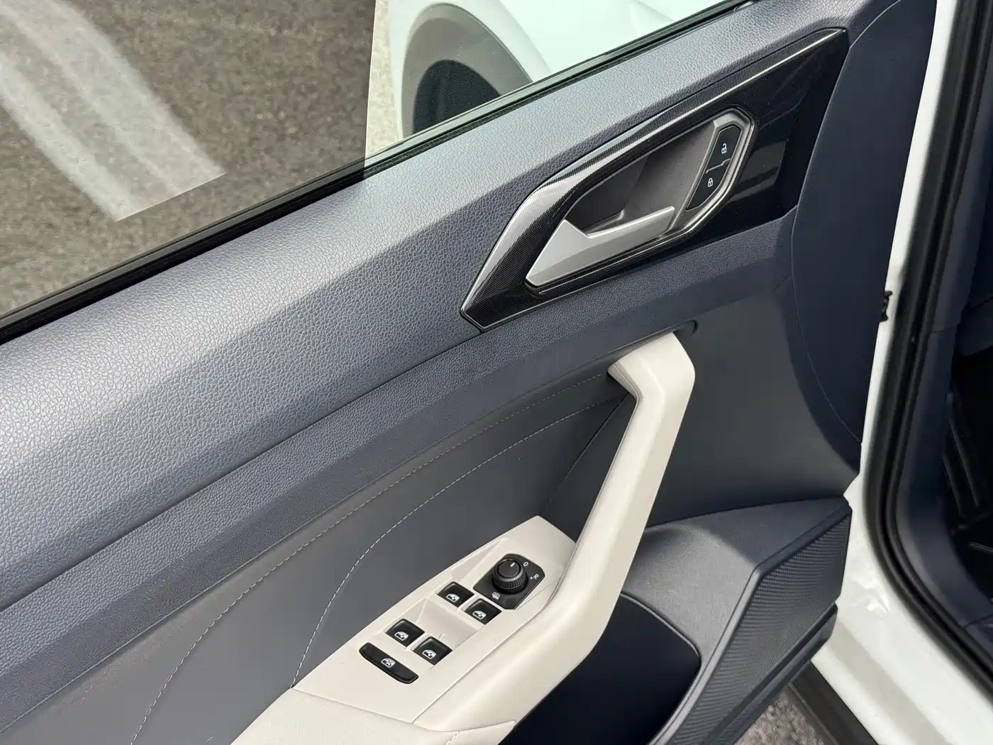 2026 Volkswagen Tharu