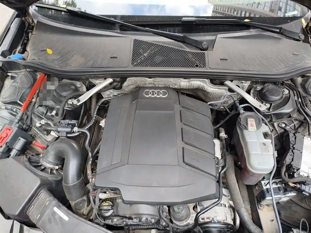 Audi A6L 2023 45 TFSI Premium Selection Elegance фото 11