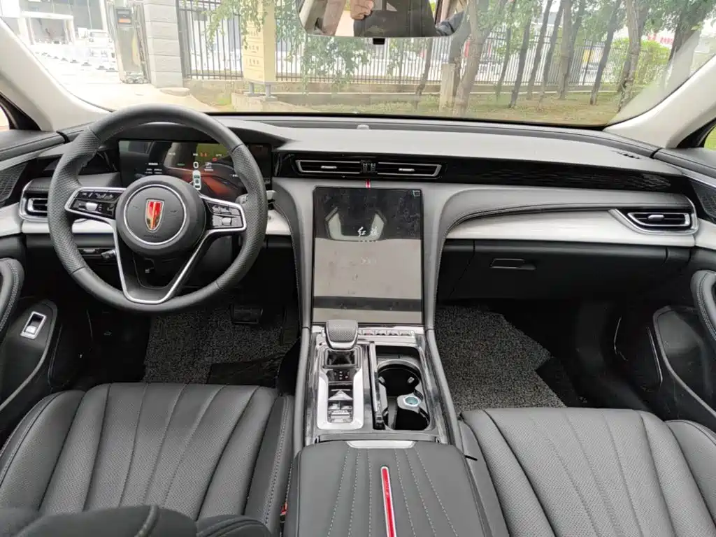 Hongqi H5 PHEV 2026 2025 170 Super Hybrid Edition