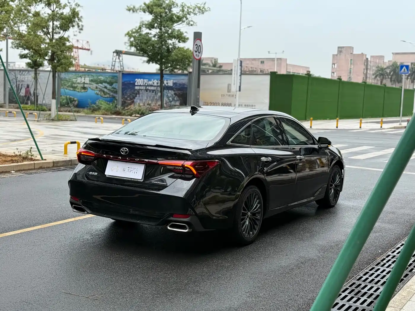 Toyota Avalon 2022 2.5L Touring Premium Edition фото 6