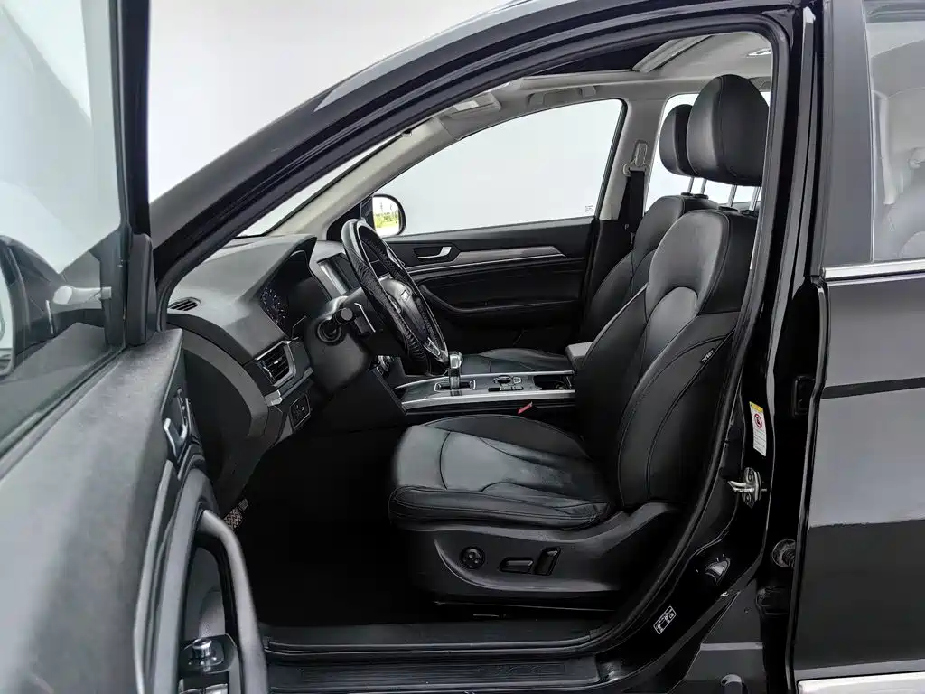 Photo 10 - Haval H6