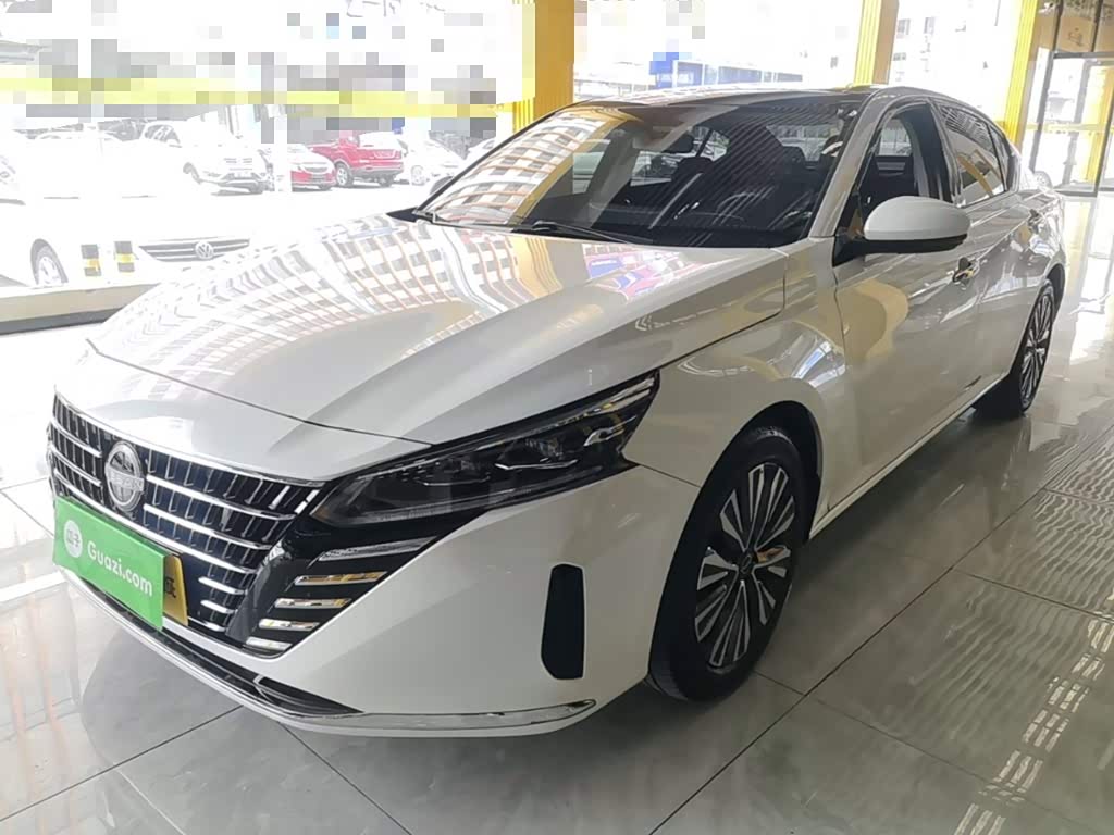 Nissan Teana