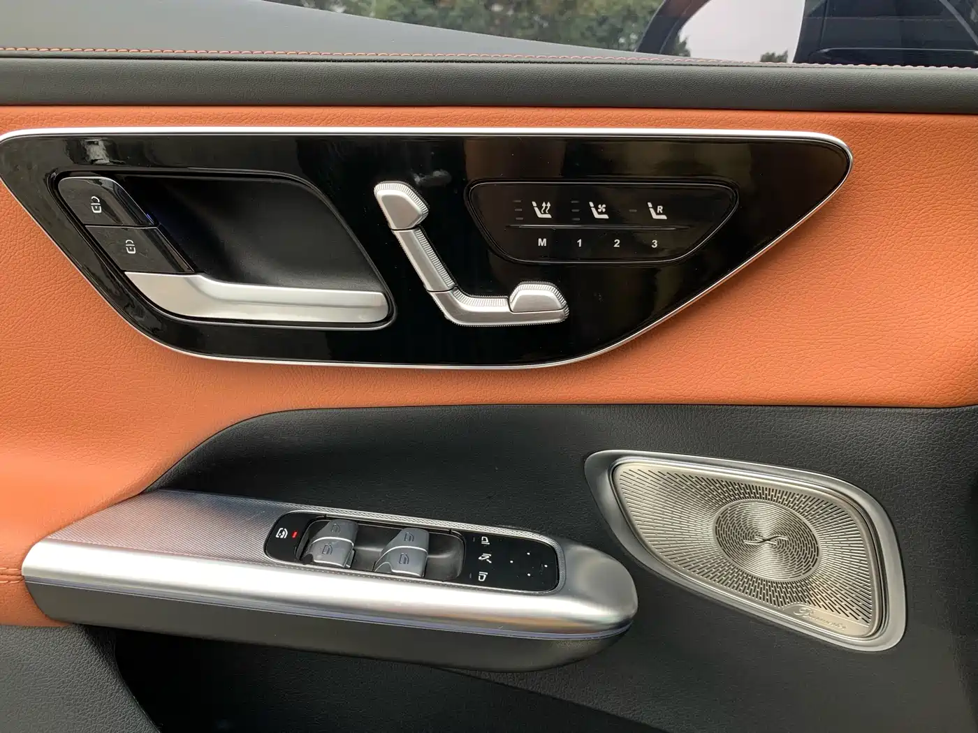Mercedes-Benz GLC 2024 GLC 300 L 4MATIC Luxury 5-seater фото 22