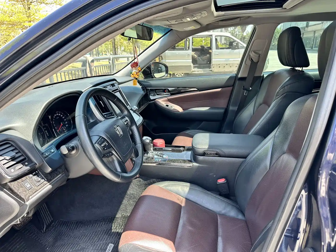 Toyota Crown 2018 2.0T Sport Edition фото 4