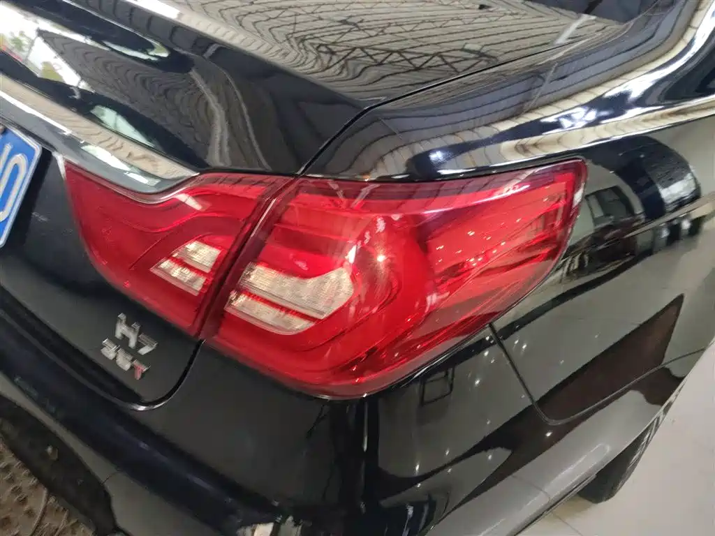 Hongqi H7 2018 2.0T Elite Edition фото 8