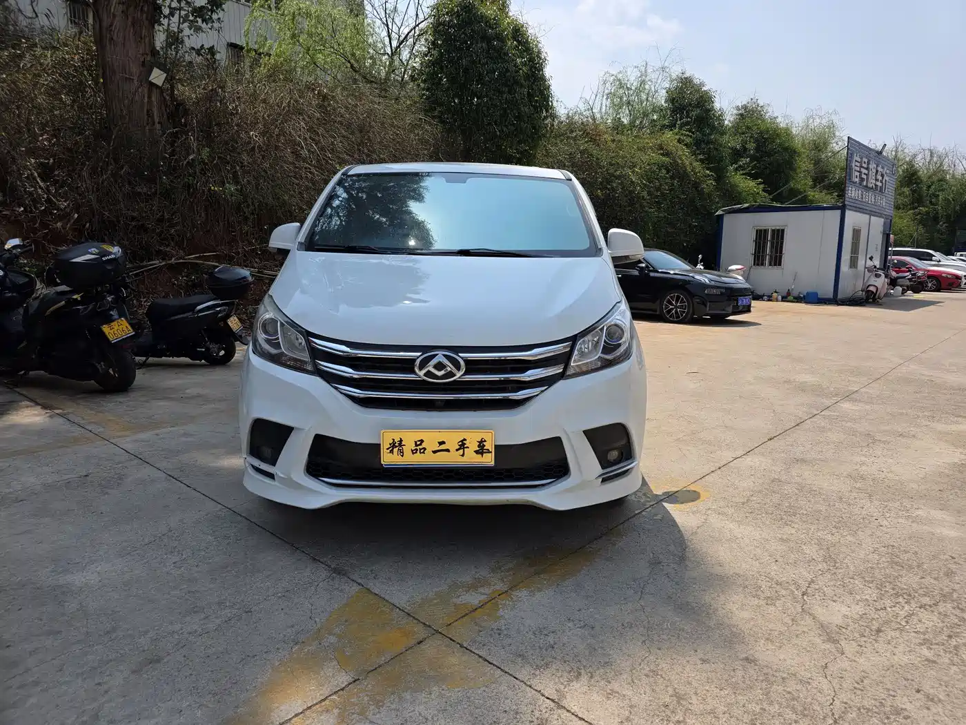 SAIC Maxus Maxus G10 2021 2.0T Manual Elite Edition Diesel 7-Seater фото 2
