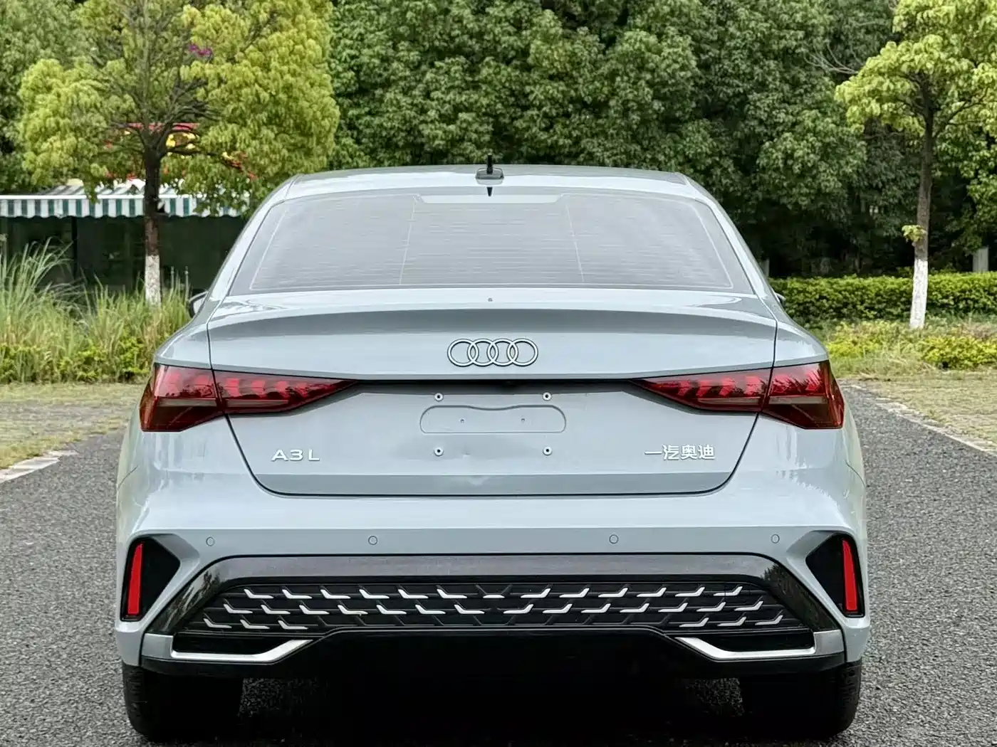 Audi A3 2025 Facelift A3L Limousine 35TFSI Flying Spur Premium фото 8