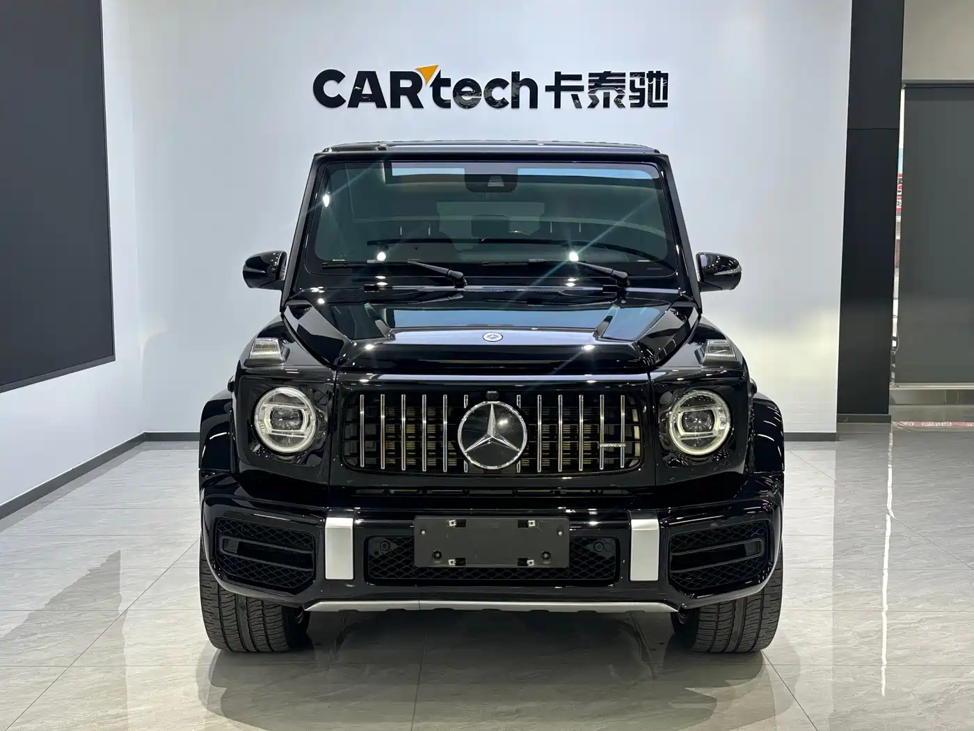 Mercedes-Benz G-Class AMG 2023 AMG G 63 фото 2