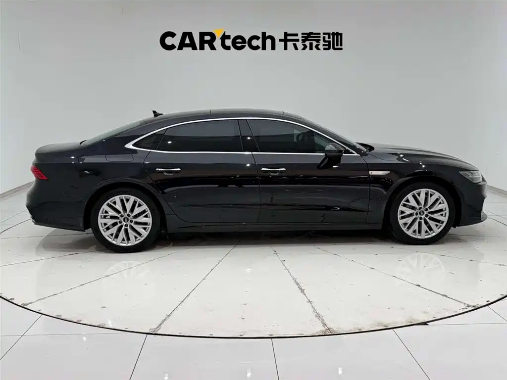 Audi A7L 2024 45TFSI S-line Dream Edition Crystal Package фото 12
