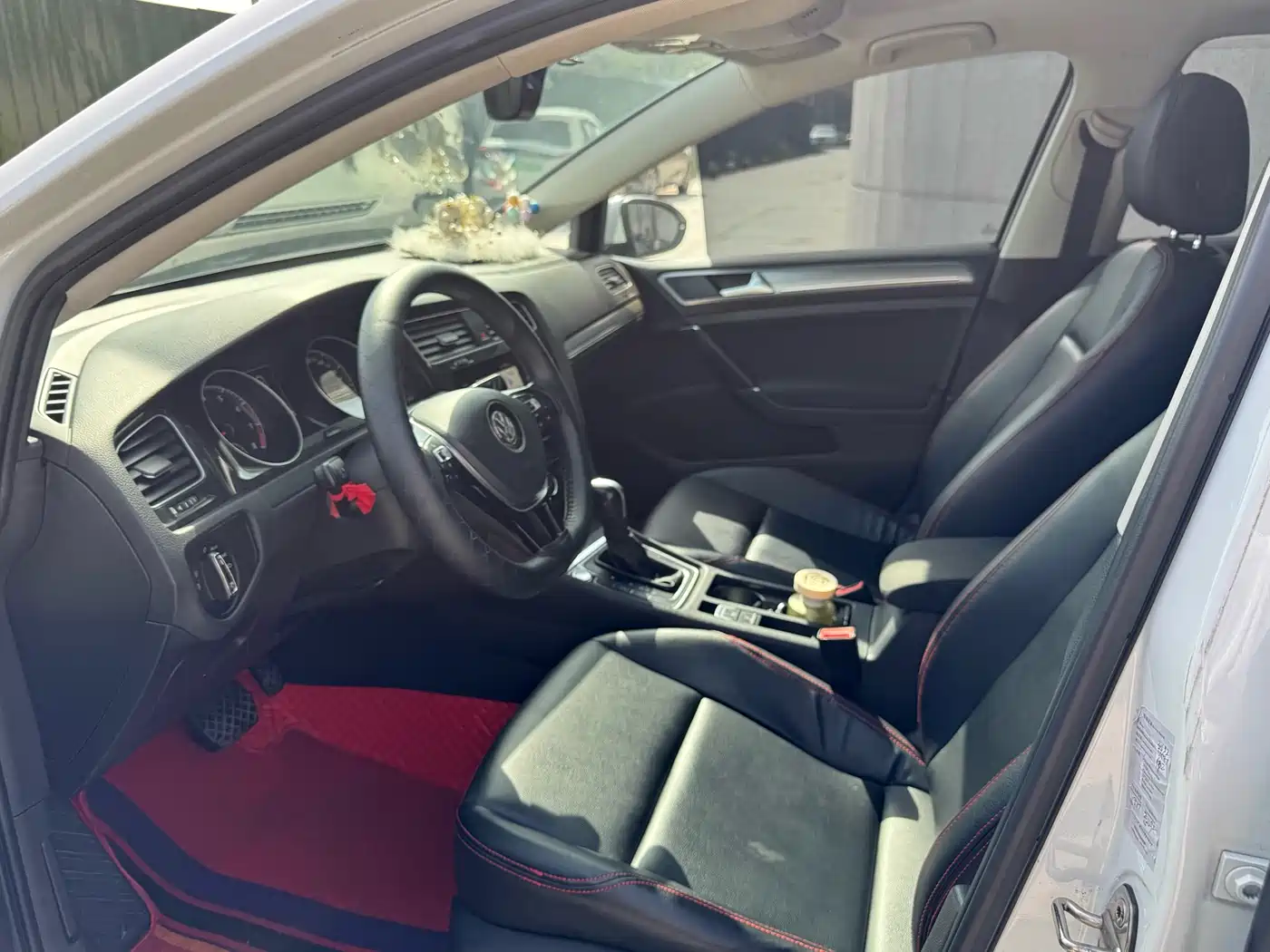 Volkswagen Golf 2020 200TSI DSG Comfort фото 4