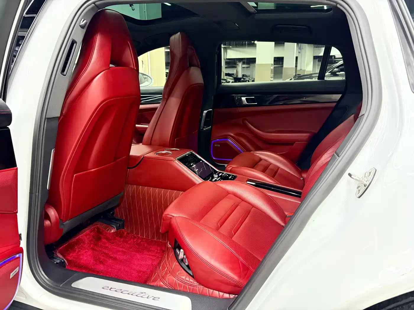 Porsche Panamera 2019 Panamera Executive Long Wheelbase 2.9T фото 7