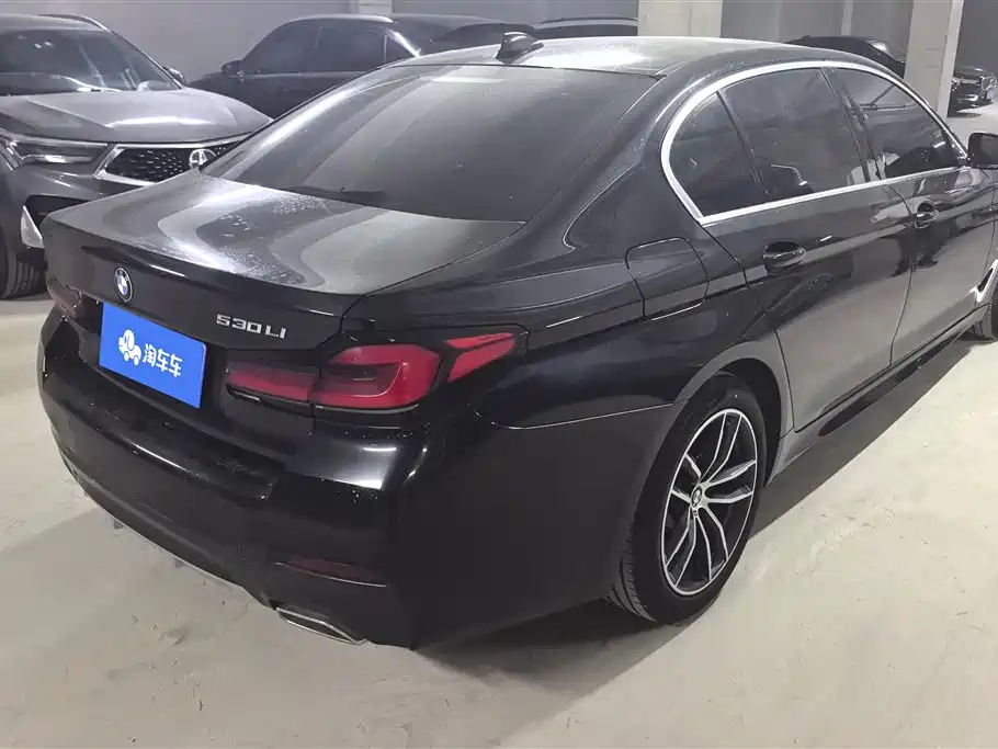 BMW 5 Series 2022 525Li M Sport Package фото 3