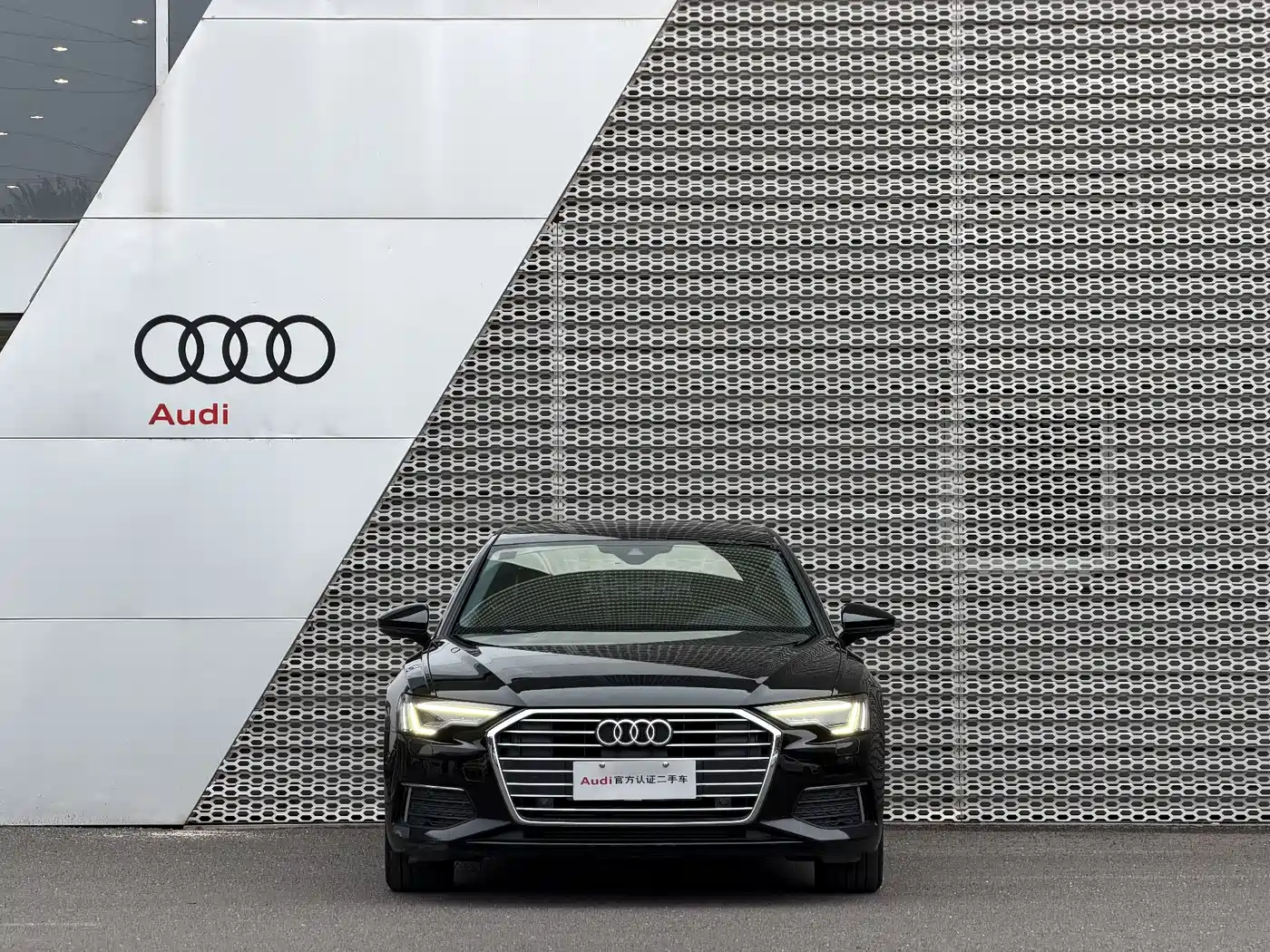 Audi A6L 2019 45 TFSI Premium Elegance фото 2