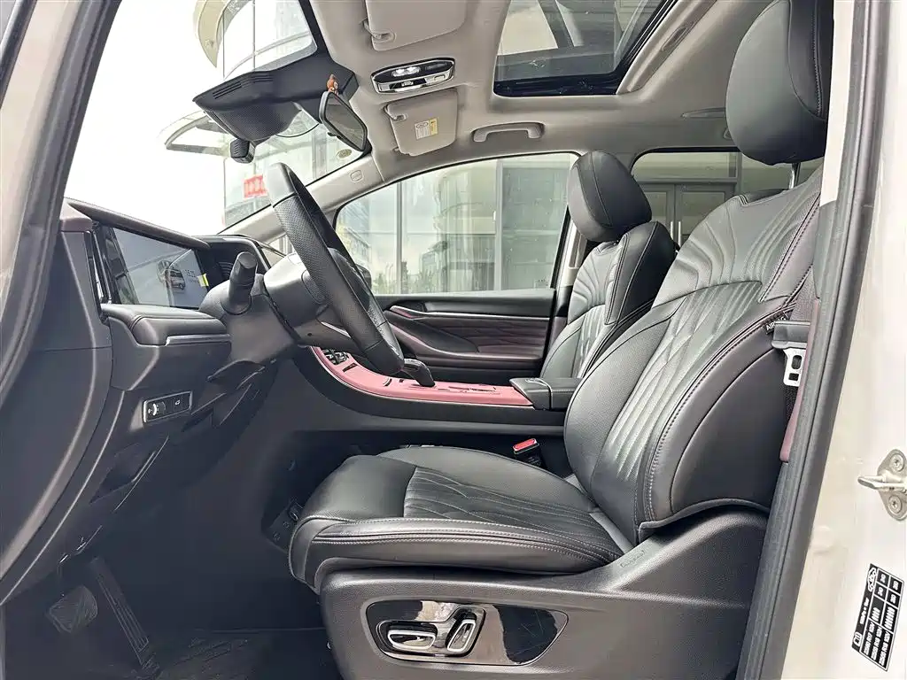 GAC Trumpchi Trumpchi M8 2024 Master Series 400T Premium Edition фото 4