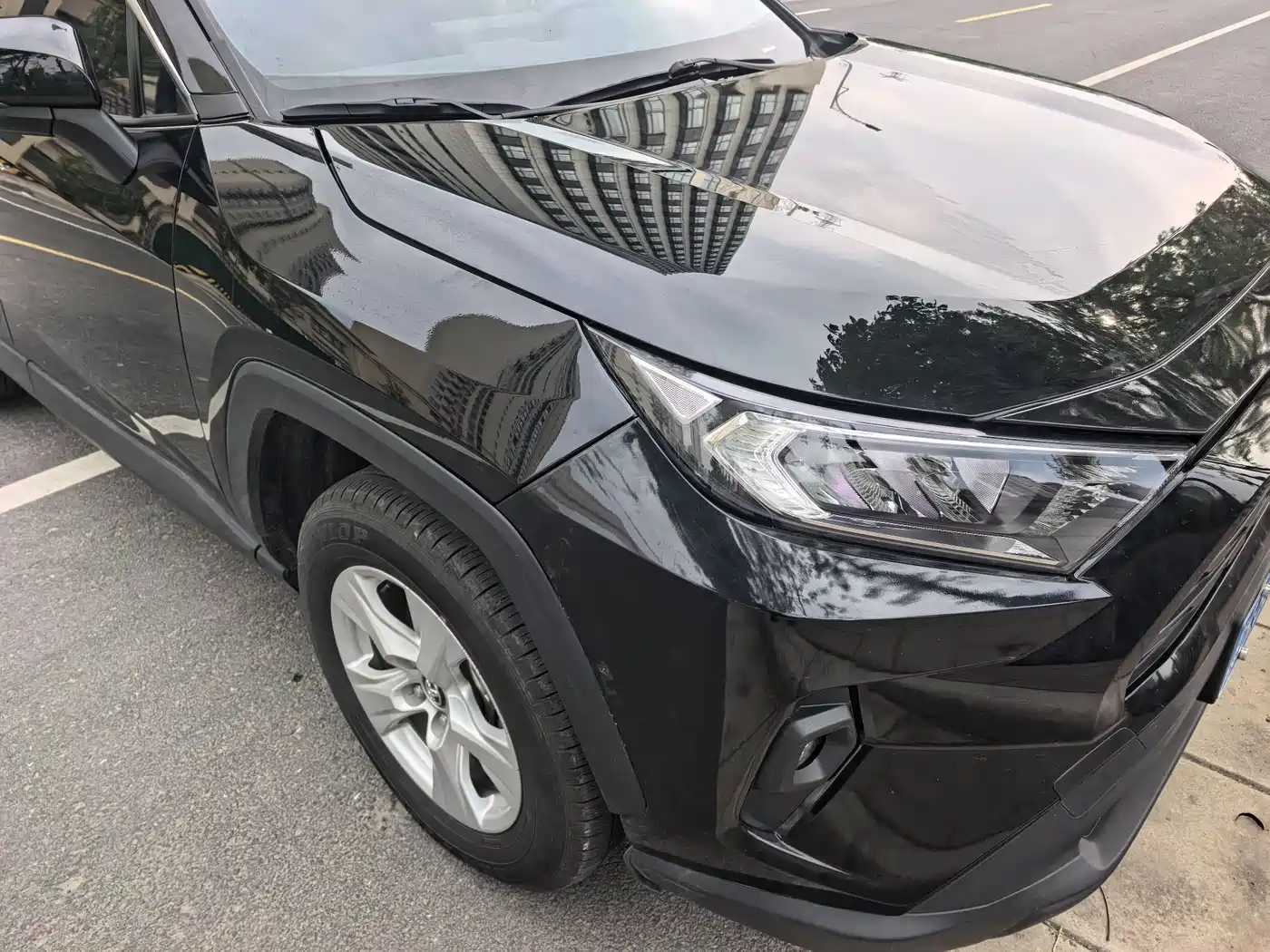 TOYOTA RAV4 RONGFANG
