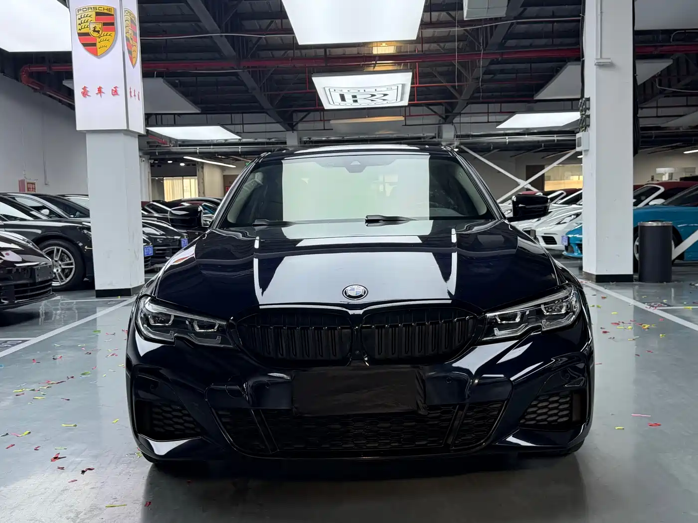 BMW 3 Series 2022 325i M Sport Shadow Edition фото 2