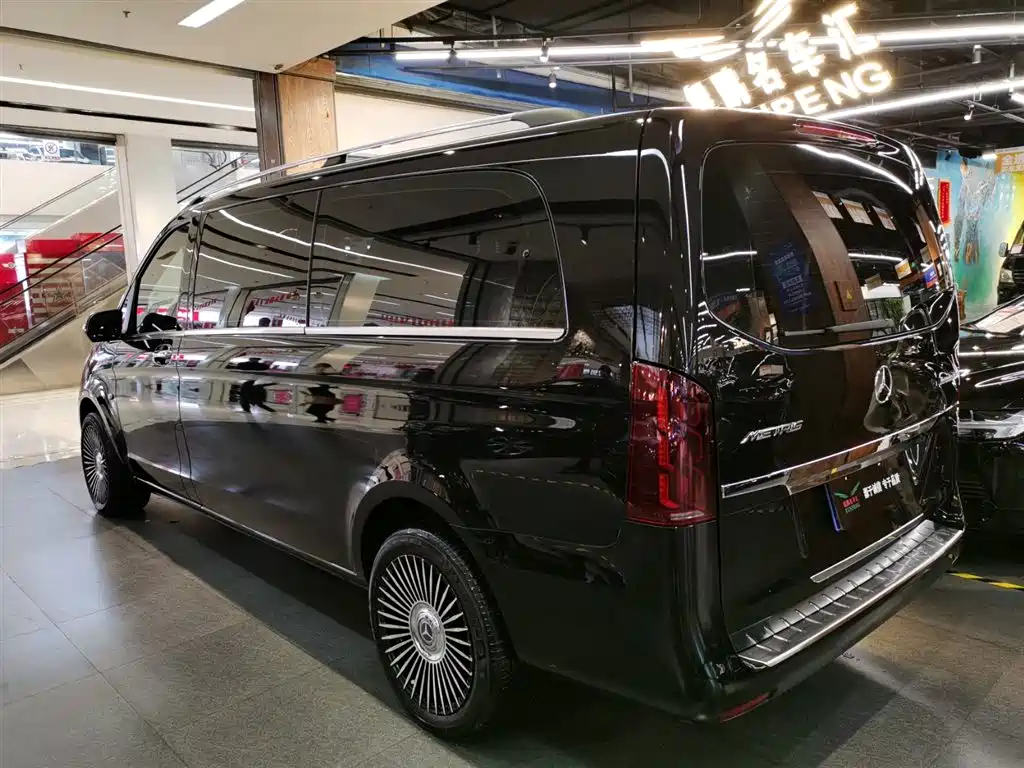 Mercedes-Benz Vito 2016 2.0T Elite Edition фото 3