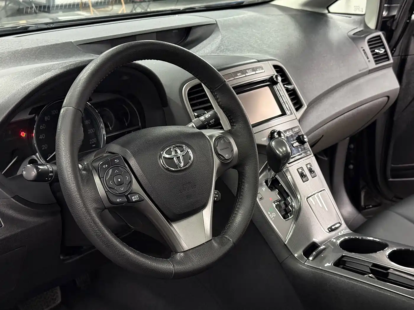 Toyota Venza (Import) 2014 2013 2.7L 4WD Luxury Edition