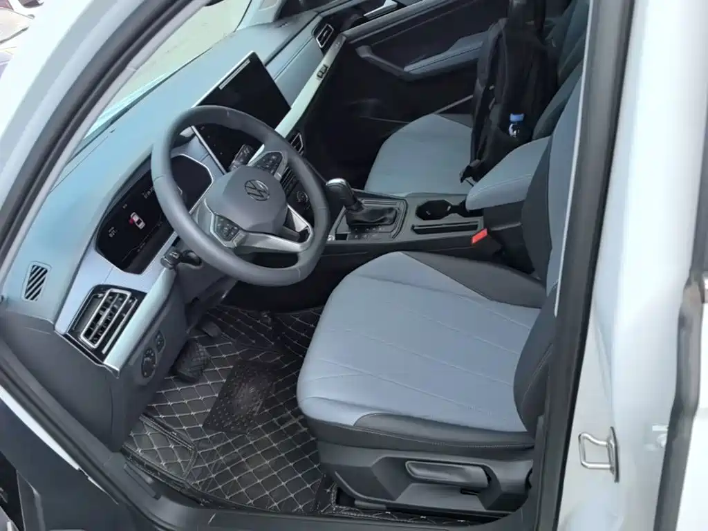 Volkswagen Lavida, миниатюра 7