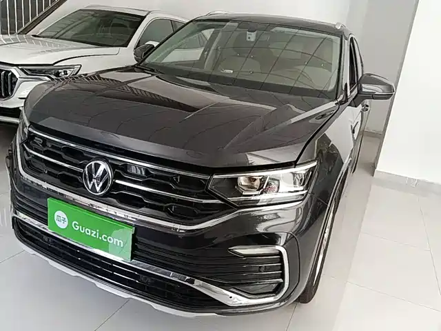 Volkswagen Tayron X 2021
