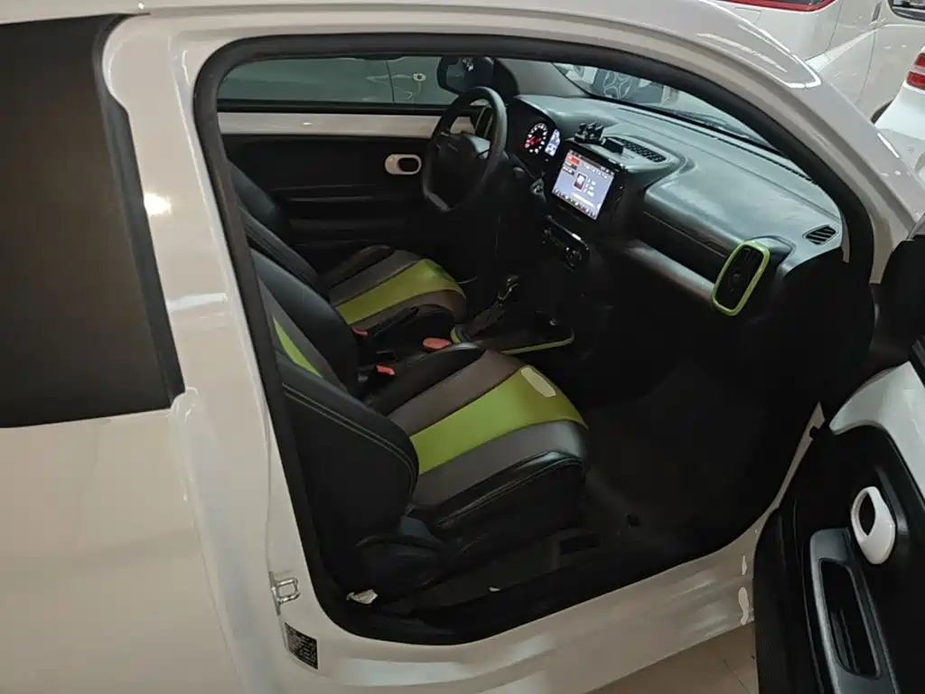 Roewe Clever 2021 2021 302km All-round Edition