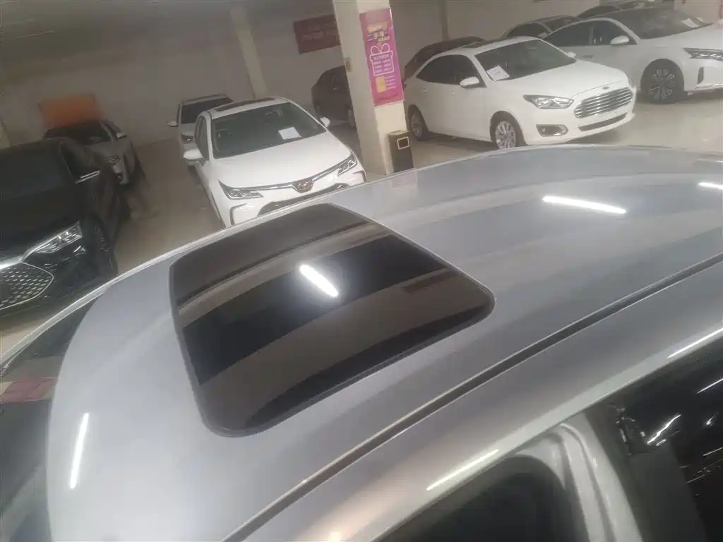 Toyota Levin 2022 Dual Engine 1.8H E-CVT Luxury Edition фото 21