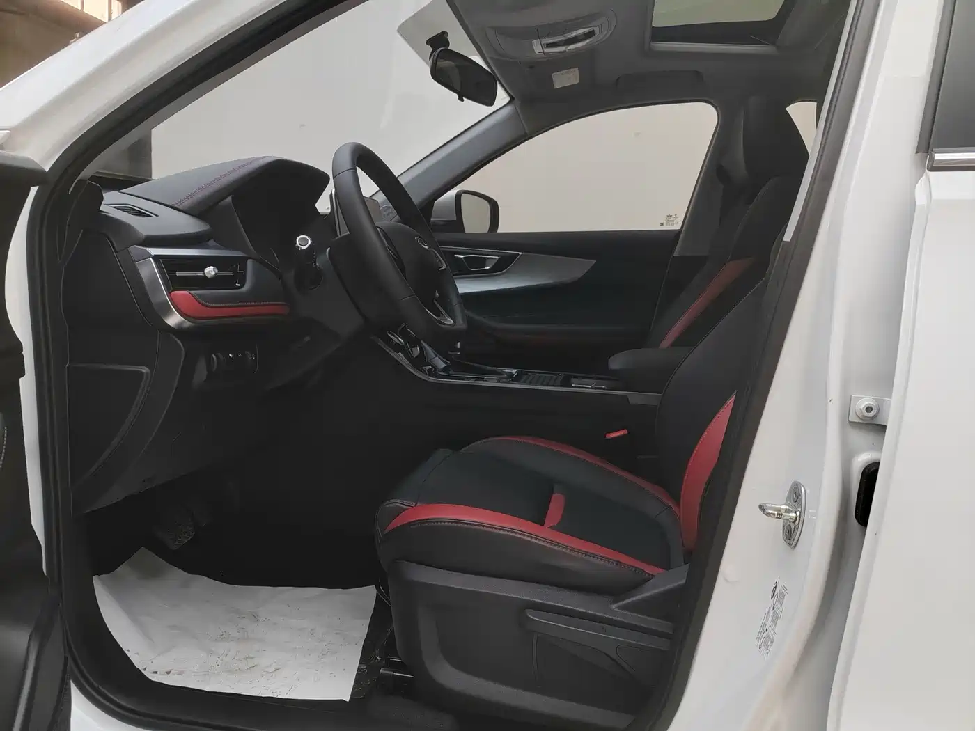 Chery Tiggo 5x 2022 2022 Super Hero Edition 1.5L CVT Fashion