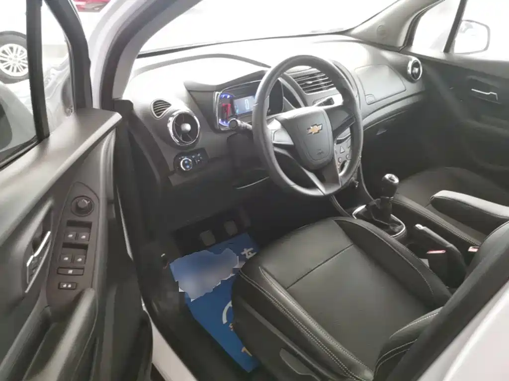 Фото 15 - Chevrolet Trax