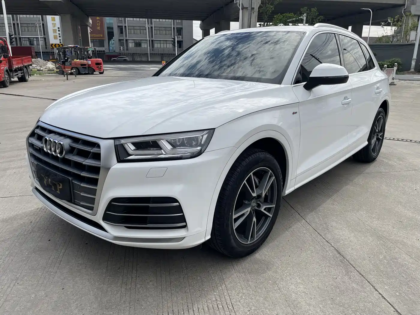 Audi Q5L 2020 Facelift 40 TFSI Honor Fashion фото 19