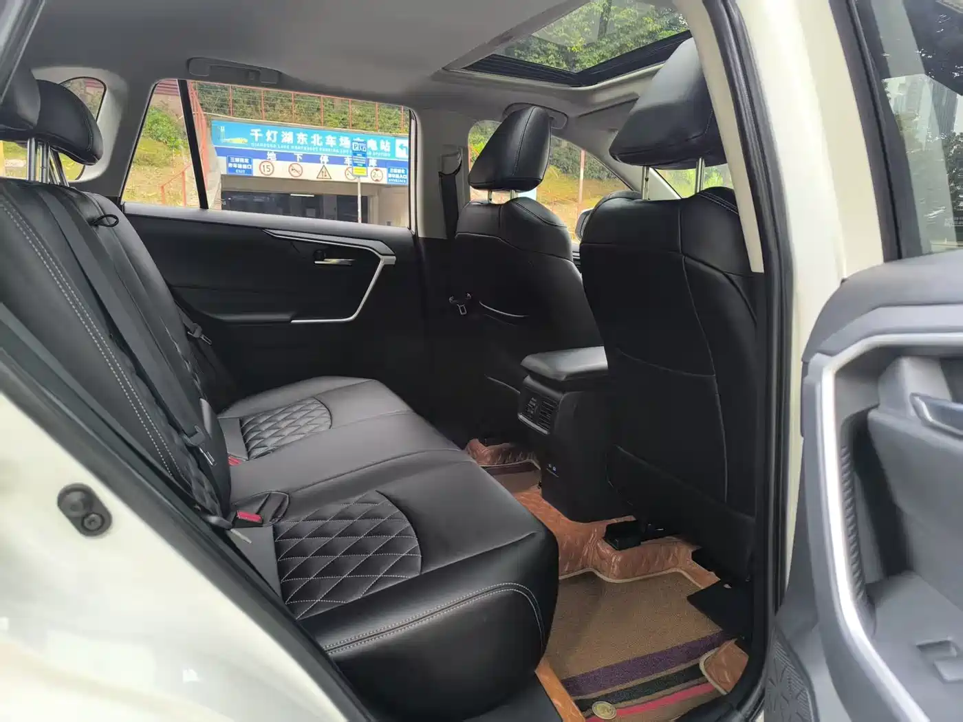Toyota RAV4 Rongfang 2021 2.0L CVT 4WD Trend фото 13