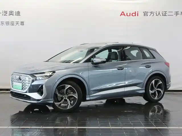 Audi Q4 e-tron 2025