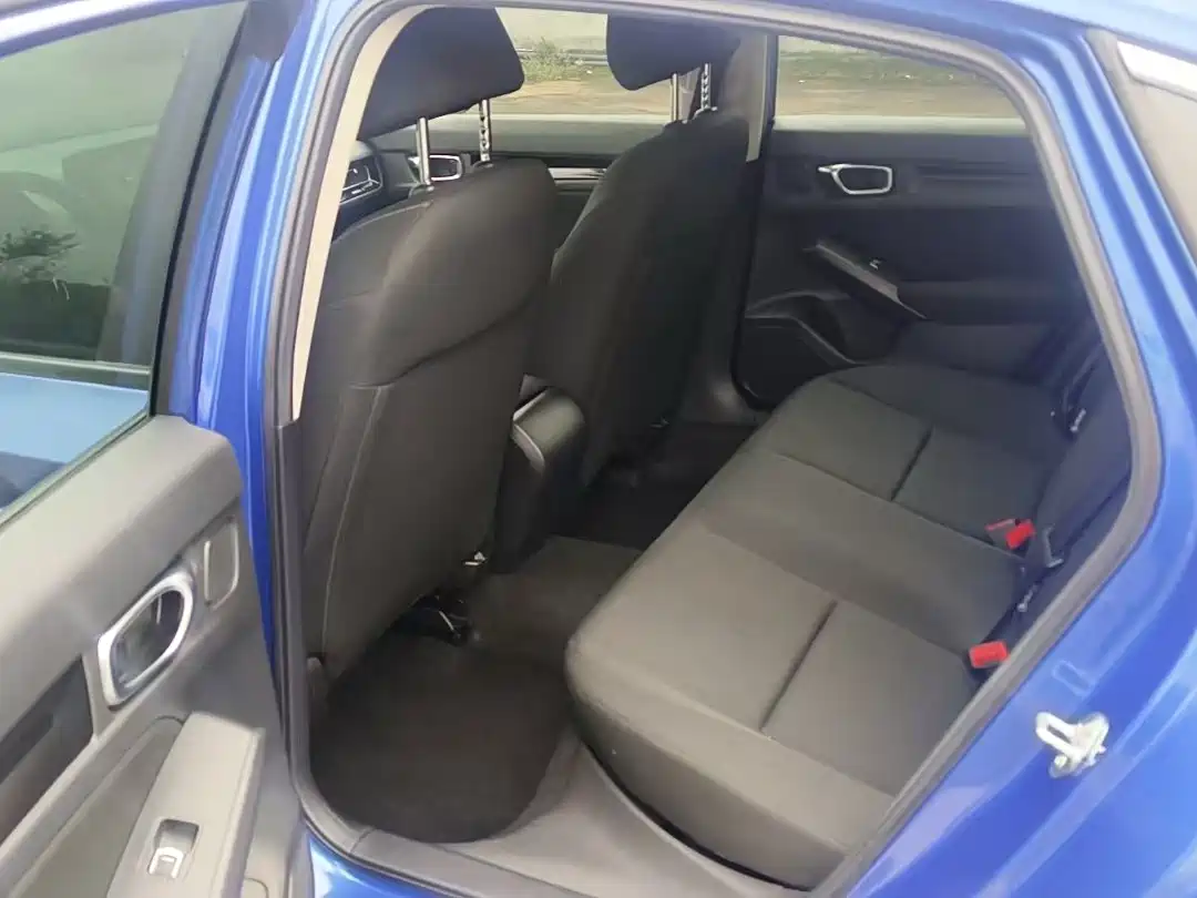 Фото 6 - Honda Civic